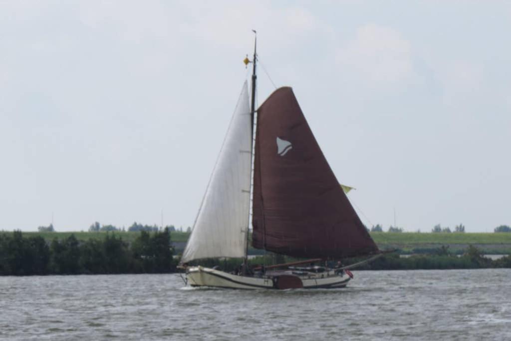 Vakantiehuisje Gaasterland Oudemirdum Friesland Nederland Esterno foto